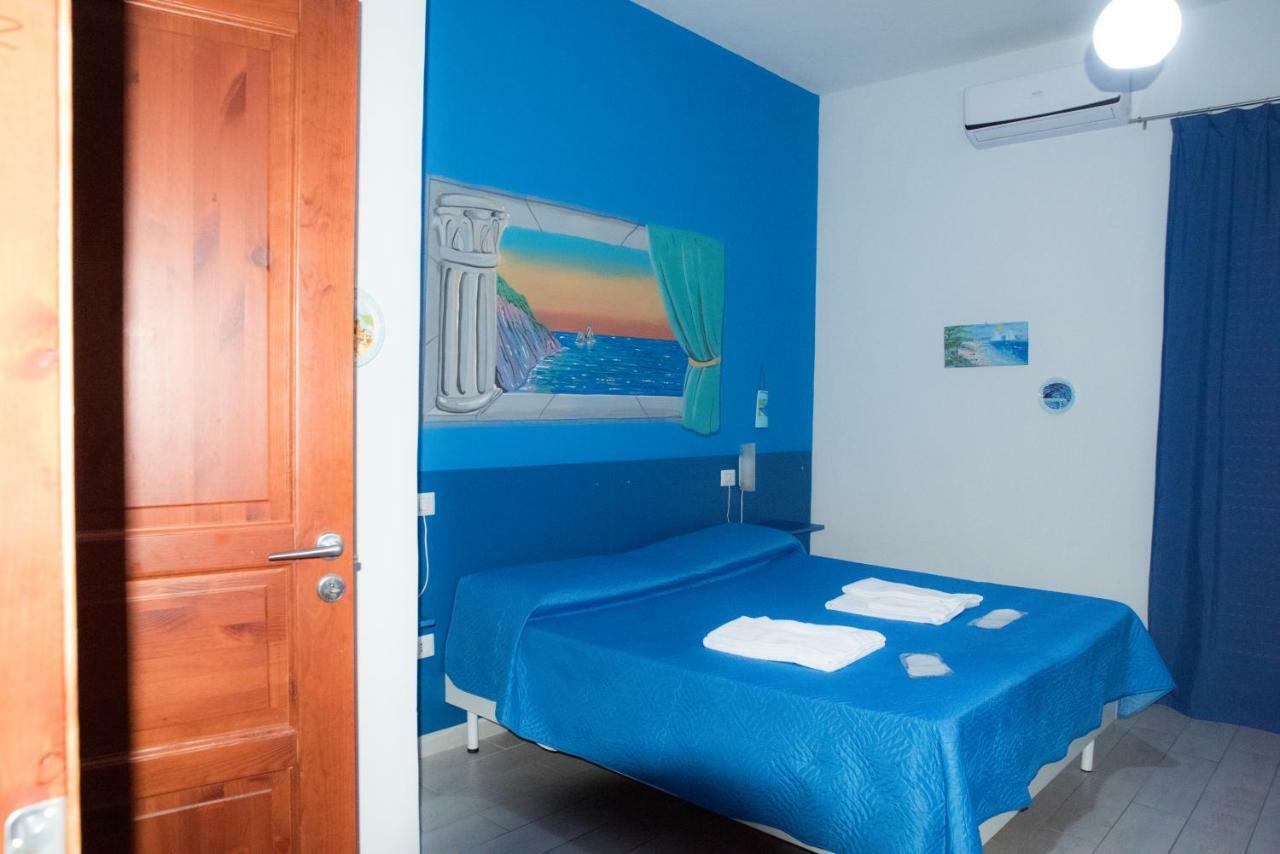 B&B Le Isole Napoli Eksteriør billede