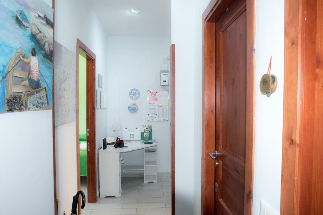 B&B Le Isole Napoli Eksteriør billede